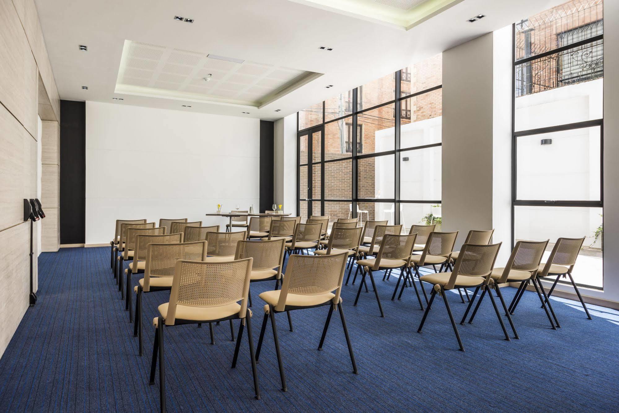Sercotel Suites Bogota Norte Buitenkant foto