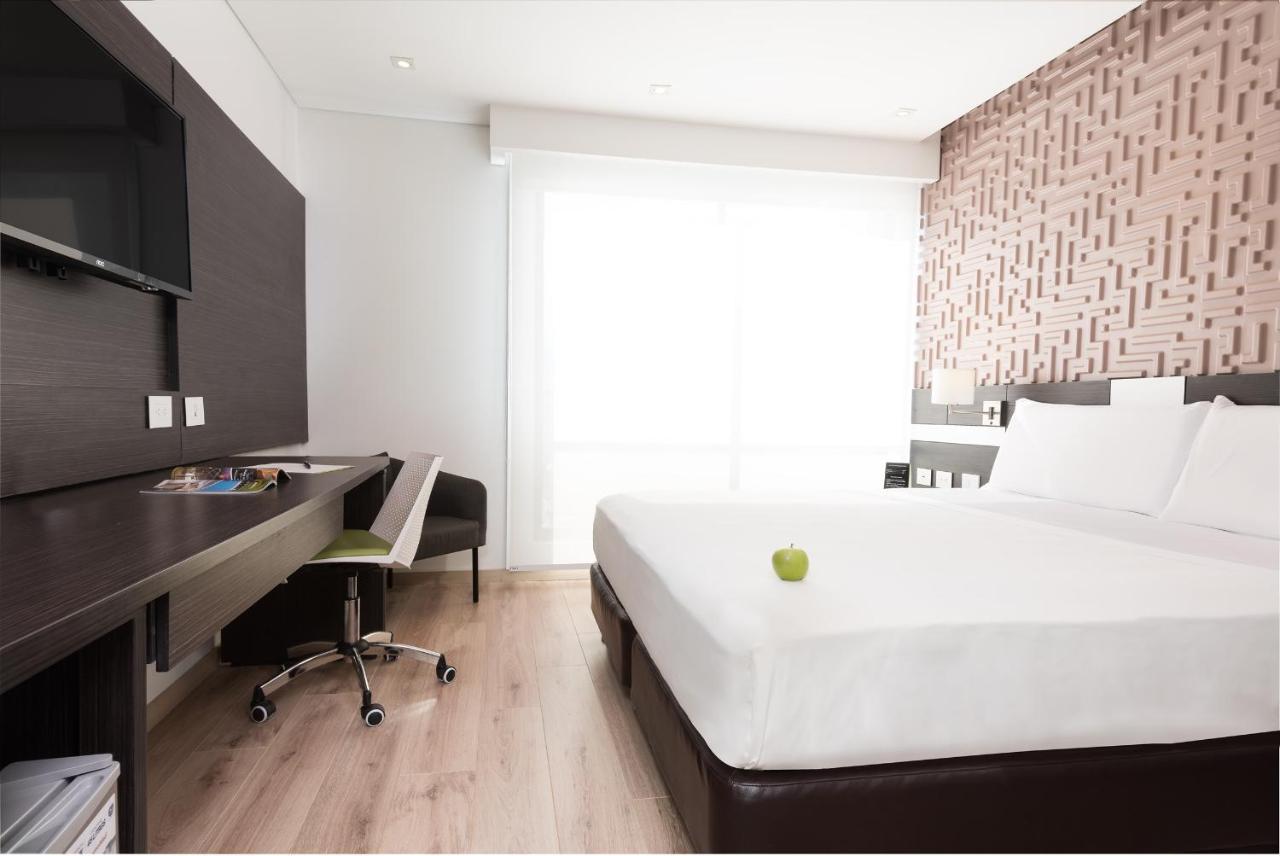 Sercotel Suites Bogota Norte Buitenkant foto